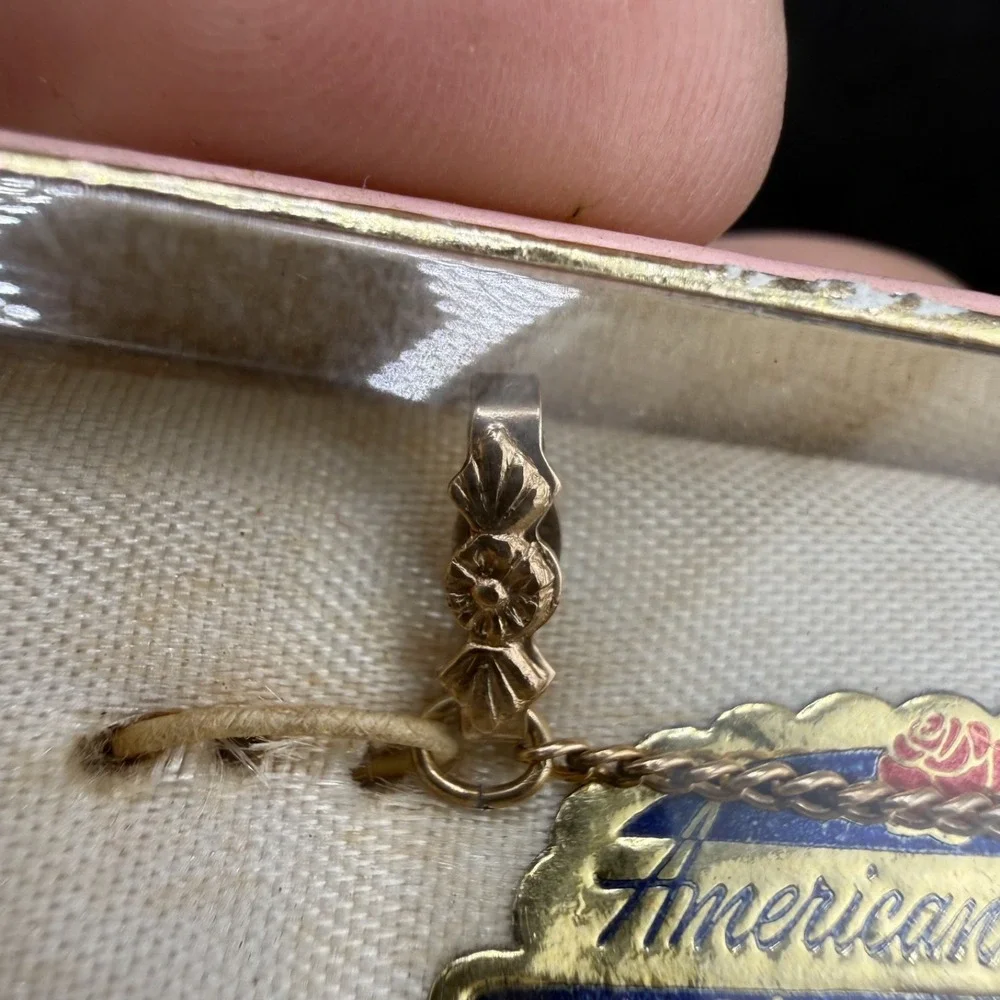 Vintage  American Beauty Monogram Bracelet Gold Plated “M” 5.5” Childs